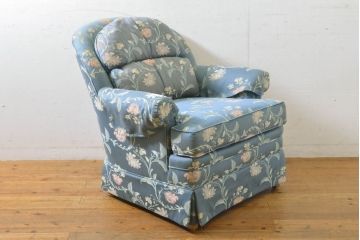 中古　DREXEL HERITAGE(ドレクセルヘリテイジ)　クラシカルな雰囲気を醸し出す1人掛けソファ(一人掛けソファ、アームソファ、1P)(R-061997)