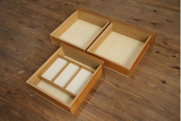 和製ビンテージ　日田工芸　マキシムシリーズ　絶版品　チーク材　ローズウッド材　北欧スタイルやナチュラルテイストのお部屋におすすめの食器棚(収納棚、戸棚、飾り棚、カップボード、キャビネット、引き出し、ヴィンテージ)(R-062004)