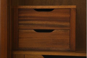 中古　DREXEL HERITAGE(ドレクセルヘリテイジ)　Triune(トライユン)シリーズ　マホガニー材の木肌が美しいワードローブ(キャビネット、収納棚、戸棚、洋服タンス)(定価約90万円)(R-062005)