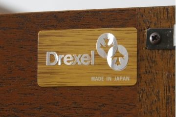 中古　DREXEL HERITAGE(ドレクセルヘリテイジ)　Triune(トライユン)シリーズ　マホガニー材の木肌が美しいワードローブ(キャビネット、収納棚、戸棚、洋服タンス)(定価約90万円)(R-062005)