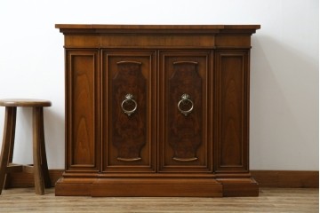 中古　DREXEL HERITAGE(ドレクセルヘリテイジ)　FRANCESCA(フランチェスカ)　マホガニー材　クラシカルな佇まいが美しいサイドボード　(R-062006)