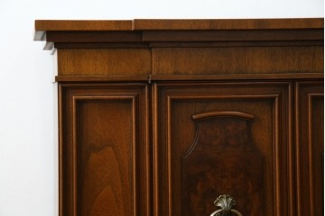 中古　DREXEL HERITAGE(ドレクセルヘリテイジ)　FRANCESCA(フランチェスカ)　マホガニー材　クラシカルな佇まいが美しいサイドボード　(R-062006)