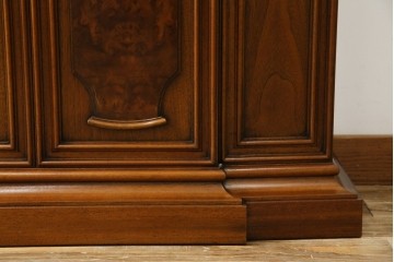 中古　DREXEL HERITAGE(ドレクセルヘリテイジ)　FRANCESCA(フランチェスカ)　マホガニー材　クラシカルな佇まいが美しいサイドボード　(R-062006)