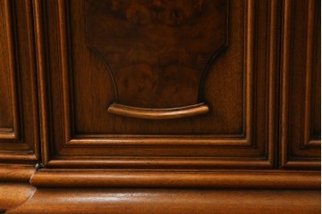 中古　DREXEL HERITAGE(ドレクセルヘリテイジ)　FRANCESCA(フランチェスカ)　マホガニー材　クラシカルな佇まいが美しいサイドボード　(R-062006)