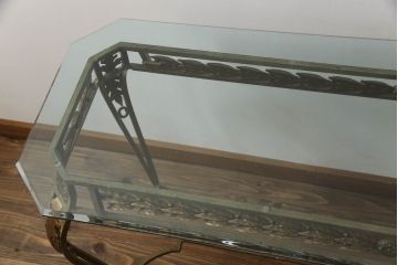 中古　DREXEL HERITAGE(ドレクセルヘリテイジ)　アメリカ輸入モデル　凝った装飾デザインがエレガント!!ガラストップのコンソールテーブル(サイドテーブル)(R-062009)