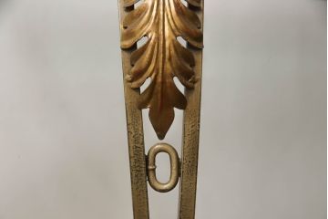 中古　DREXEL HERITAGE(ドレクセルヘリテイジ)　アメリカ輸入モデル　凝った装飾デザインがエレガント!!ガラストップのコンソールテーブル(サイドテーブル)(R-062009)