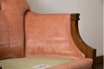 中古　美品　DREXEL HERITAGE(ドレクセルヘリテイジ)　可愛らしい色合いと上品な佇まいが魅力的なイージーチェア&オットマンセット(1人掛けソファ、1Pソファ、アームチェア、フットスツール)(R-062015)