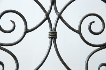 中古　美品　イギリス製　MAITLAND-SMITH(メートランドスミス)　ヨーロピアンクラシックなデザインがお洒落なパーテーション(間仕切り、衝立て、つい立て)(定価約50万円)(R-062017)