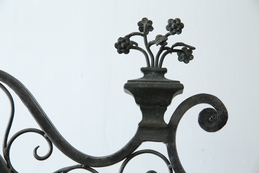 中古　美品　イギリス製　MAITLAND-SMITH(メートランドスミス)　ヨーロピアンクラシックなデザインがお洒落なパーテーション(間仕切り、衝立て、つい立て)(定価約50万円)(R-062017)