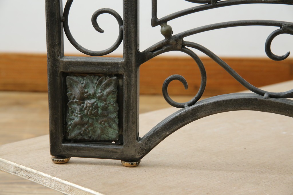 中古　美品　イギリス製　MAITLAND-SMITH(メートランドスミス)　ヨーロピアンクラシックなデザインがお洒落なパーテーション(間仕切り、衝立て、つい立て)(定価約50万円)(R-062017)