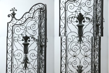 中古　美品　イギリス製　MAITLAND-SMITH(メートランドスミス)　ヨーロピアンクラシックなデザインがお洒落なパーテーション(間仕切り、衝立て、つい立て)(定価約50万円)(R-062017)