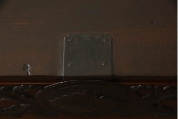 和製アンティーク　明治期　前面欅(ケヤキ)材　凝った金具が魅力的な仙台箪笥(時代箪笥、収納たんす、衣装タンス、和箪笥、引き出し)(R-062024)