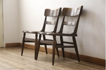 中古　ナラ材　柏木工(KASHIWA)　WILDERNESS(ウィルダネス)　木の温かみある風合いが魅力的なダイニングチェア2脚セット(板座チェア、イス、椅子)(R-062035)
