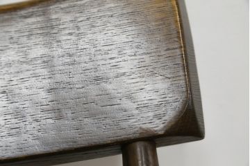 中古　ナラ材　柏木工(KASHIWA)　WILDERNESS(ウィルダネス)　木の温かみある風合いが魅力的なダイニングチェア(板座チェア、イス、椅子)(R-062036)