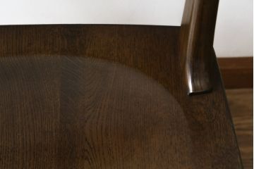 中古　ナラ材　柏木工(KASHIWA)　WILDERNESS(ウィルダネス)　木の温かみある風合いが魅力的なダイニングチェア(板座チェア、イス、椅子)(R-062036)