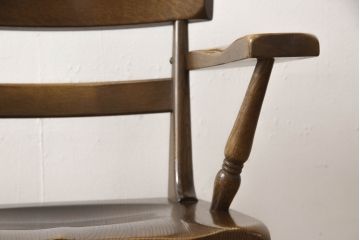 中古　ナラ材　柏木工(KASHIWA)　WILDERNESS(ウィルダネス)　木の温かみある風合いが魅力的な回転アームチェア(板座チェア、ダイニングチェア、イス、椅子)(R-062037)