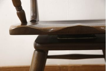 中古　ナラ材　柏木工(KASHIWA)　WILDERNESS(ウィルダネス)　木の温かみある風合いが魅力的な回転アームチェア(板座チェア、ダイニングチェア、イス、椅子)(R-062037)