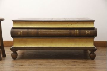 中古　MAITLAND-SMITH(メートランドスミス)　洋書を重ねた様なデザインがお洒落!!アンティーク風インテリアにもおすすめなブックカクテルテーブル(センターテーブル、ローテーブル、カフェテーブル、コーヒーテーブル)(定価約36万円)(R-062041)