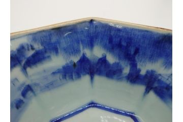 江戸期　古伊万里　染付　麒麟　竹林　賢人　6.4寸皿　約19.5cm　藍の濃淡で表現された圧巻の絵付けが魅力の八角深鉢(六寸四分、深皿、変形皿、和食器、和皿)(R-062044)