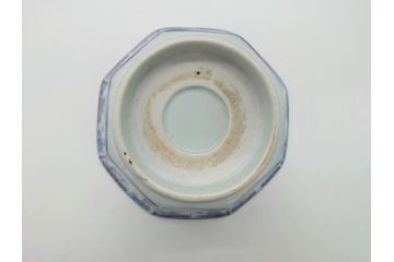 江戸期　古伊万里　染付　麒麟　竹林　賢人　6.4寸皿　約19.5cm　藍の濃淡で表現された圧巻の絵付けが魅力の八角深鉢(六寸四分、深皿、変形皿、和食器、和皿)(R-062044)