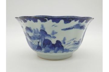 江戸後期　古伊万里　染付　山水文　6.6寸皿　約20cm　趣深い里山の情景が目を引く深鉢(六寸六分、深皿、変形皿、和食器、和皿)(R-062045)