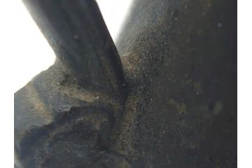 古玩　古銅　麒麟と亀の図　使い込むほどに深みが出る両取っ手付きの花瓶(花器、四つ脚、一輪挿し)(R-062050)