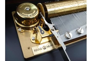スイス製　REUGE MUSIC　ベートーベン　3曲72弁(CH3/72)　上品な楽器と花の象嵌細工が見事なリュージュ社のオルゴール(象嵌)(R-062054)