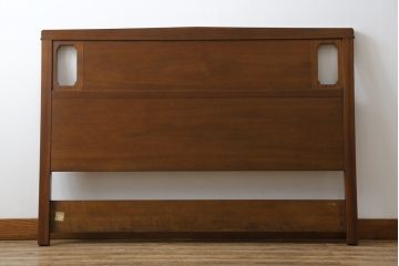 中古　DREXEL HERITAGE(ドレクセルヘリテイジ)　Triune(トライユン)　落ち着いた雰囲気づくりを叶えるベッド(セミダブル)(R-062061)