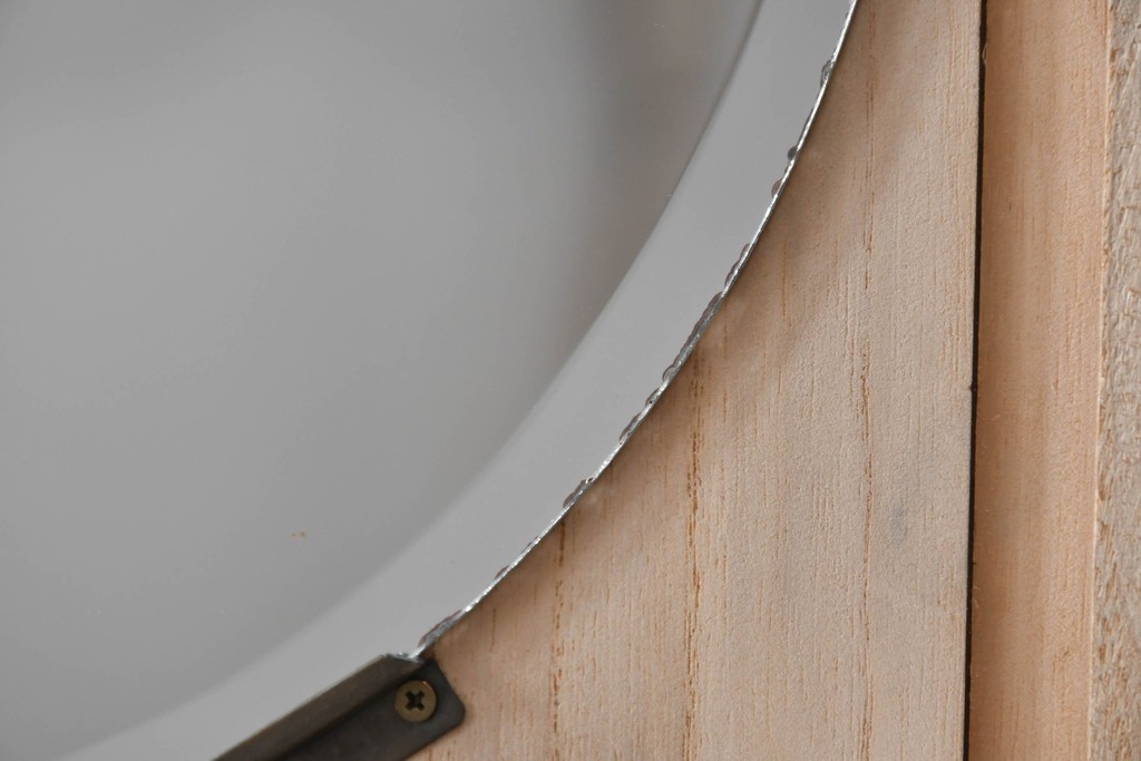 和製ヴィンテージ　希少!　国産　職人　浮造り　彫刻入りの特注総桐箪笥　(R-062063)