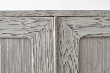 和製ヴィンテージ　希少!　国産　職人　浮造り　彫刻入りの特注総桐箪笥　(R-062063)