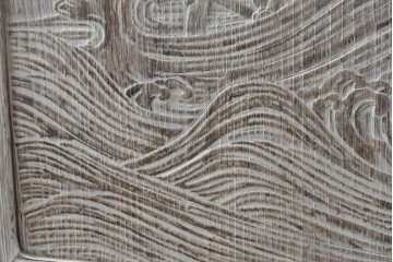 和製ヴィンテージ　希少!　国産　職人　浮造り　彫刻入りの特注総桐箪笥　(R-062063)