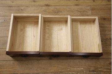 中古　美品　二本松工藝館　田中家具　重厚感ある佇まいが魅力的な収納箪笥(衣装箪笥、和タンス、整理箪笥、引き出し、チェスト)(R-062066)