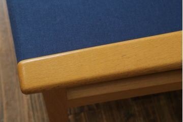 中古　北欧　GETAMA(ゲタマ)　Hans J Wegner(ハンス・J・ウェグナー)　GE265　ナチュラルな雰囲気がかわいらしい2人掛けソファ(二人掛け、2P)(R-062067)