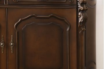 中古　カリモク家具(karimoku)　domani(ドマーニ)　Louis(ルイ)XVシリーズ　隅々まで施された装飾が美しいサイドボード(戸棚、収納棚、サイドキャビネット)(R-062069)