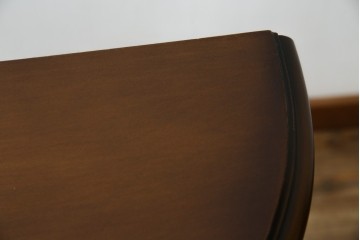 中古　カリモク家具(karimoku)　domani(ドマーニ)　Louis(ルイ)XVシリーズ　隅々まで施された装飾が美しいサイドボード(戸棚、収納棚、サイドキャビネット)(R-062069)