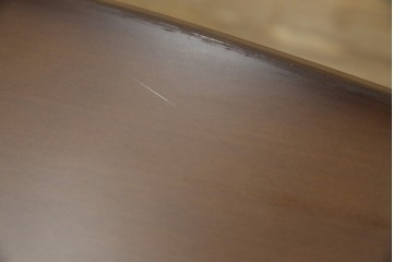 中古　カリモク家具(karimoku)　domani(ドマーニ)　Louis(ルイ)XVシリーズ　隅々まで施された装飾が美しいサイドボード(戸棚、収納棚、サイドキャビネット)(R-062069)