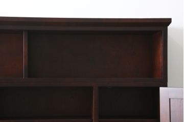 中古　美品　宮崎県　都城民芸　希少サイズ　希少デザイン　重厚感ある佇まいが魅力的な六尺水屋箪笥(食器棚、和風キャビネット、収納棚、戸棚、茶棚)(R-062071)