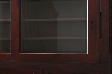 中古　美品　宮崎県　都城民芸　希少サイズ　希少デザイン　重厚感ある佇まいが魅力的な六尺水屋箪笥(食器棚、和風キャビネット、収納棚、戸棚、茶棚)(R-062071)