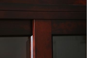 中古　美品　宮崎県　都城民芸　希少サイズ　希少デザイン　重厚感ある佇まいが魅力的な六尺水屋箪笥(食器棚、和風キャビネット、収納棚、戸棚、茶棚)(R-062071)