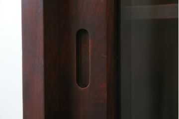 中古　美品　宮崎県　都城民芸　希少サイズ　希少デザイン　重厚感ある佇まいが魅力的な六尺水屋箪笥(食器棚、和風キャビネット、収納棚、戸棚、茶棚)(R-062071)