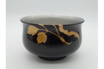 蒔絵　木製　内銀塗　漆　松牡丹文　凛とした気品漂う杯洗3客セット(盃洗、椀、お盆、和食器)(R-062077)