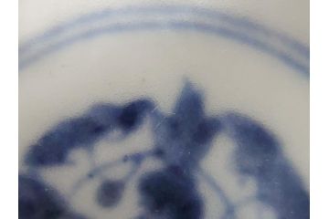 幕末期　伊万里焼　色絵　染付　花鳥文　色彩とフォルムの美しさが食卓に華やぎをもたらす2寸猪口8客セット(輪花型、和食器)(R-062081)