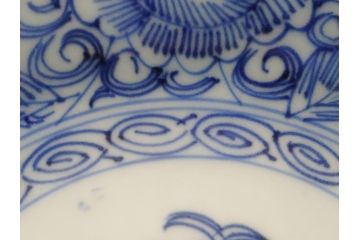 幕末期　伊万里焼　染付　線描き　花唐草文　5寸　約15cm　手描きの温かみが感じられる深皿2枚セット(中皿、変形皿、和食器、和皿、五寸)(R-062085)