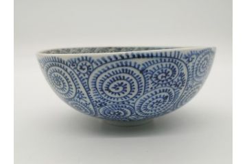 希少　江戸期　古伊万里　染付　蛸唐草文　見込み松竹梅　四方襷　5寸　約15cm　吉祥を招くおめでたい絵付けの深皿(中鉢、どんぶり、丼ぶり、中皿、五寸、和食器、和皿)(R-062089)