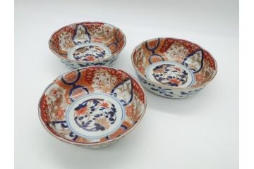 上手物　明治期　色絵　染付　花文　6寸皿　約18cm　一つ一つ丁寧に絵付けされた職人の技が光る深皿3枚セット(六寸、中皿、変形皿、和食器、和皿)(R-062094)
