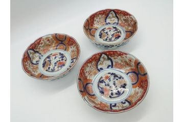 上手物　明治期　色絵　染付　花文　6寸皿　約18cm　一つ一つ丁寧に絵付けされた職人の技が光る深皿3枚セット(六寸、中皿、変形皿、和食器、和皿)(R-062094)