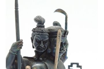 謹作　金工　鈴木幸平　銀製　開眼供養軍　総本山比叡山延暦寺　三面大黒天(共箱無し、厨子付き、仏像、仏具)(R-062095)