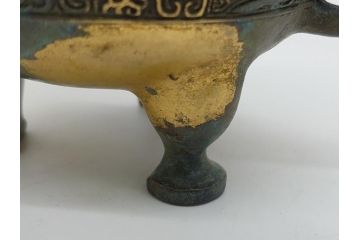 昭和中期　鋳金家　四世　秦蔵六作　嘉禮龍紋敦式　塗金銅香炉(共箱付き、香爐、三つ脚、仏具)(R-062097)