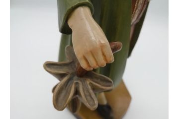 イタリア　ANRI(アンリ)　傘を持つ男　紳士　高さ約52cm　手彫りの温かい味わいが伝わってくる木彫り人形(置物、ウッドドール)(R-062099)