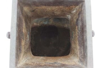 古玩　古銅　龍と梅の図　双耳　経年変化による味わいをお楽しみいただける壺(壷、花器、花瓶、中国?)(R-062100)